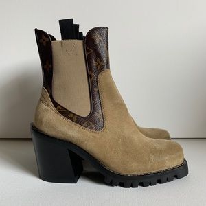 LOUIS VUITTON Suede Monogram Limitless Ankle Boots